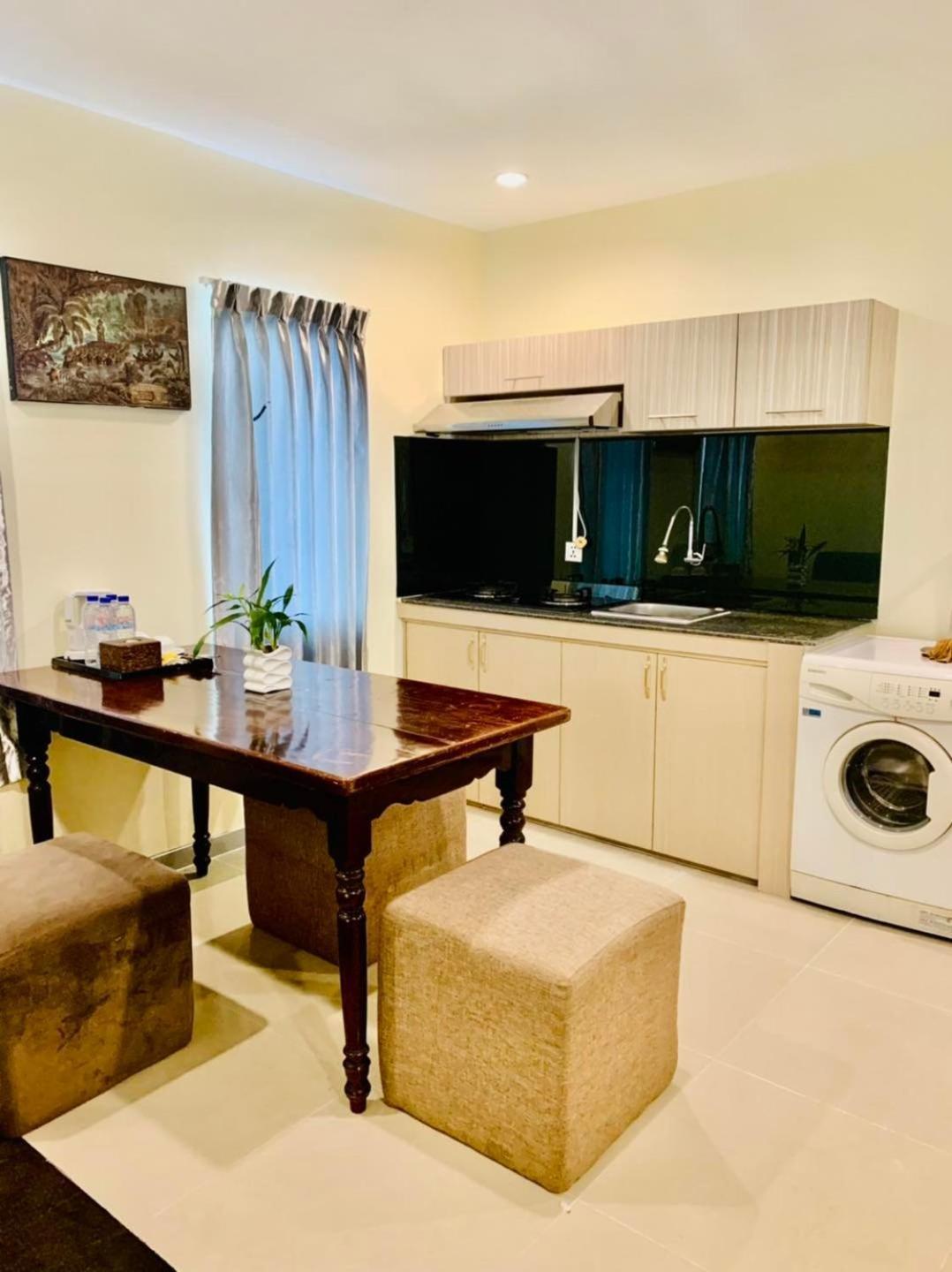 White Residence Hotel & Apartment Πνομ Πενχ Εξωτερικό φωτογραφία