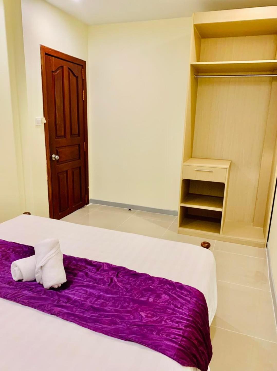 White Residence Hotel & Apartment Πνομ Πενχ Εξωτερικό φωτογραφία