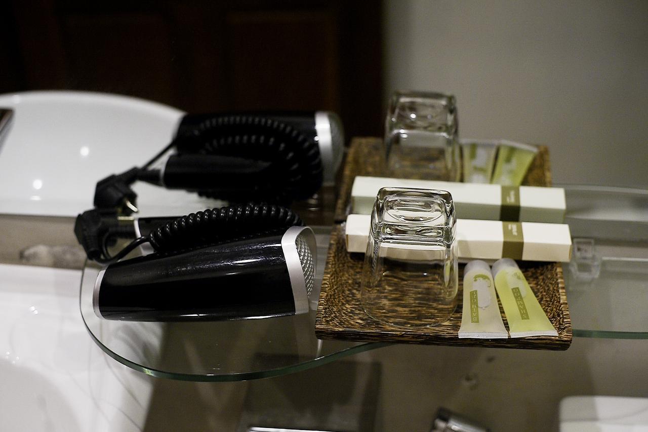 White Residence Hotel & Apartment Πνομ Πενχ Εξωτερικό φωτογραφία